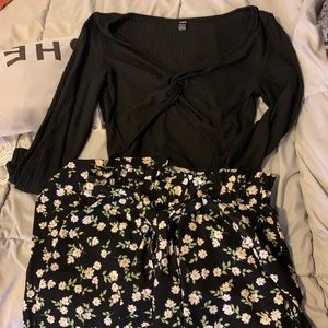 Set with 2 wide trouser pants